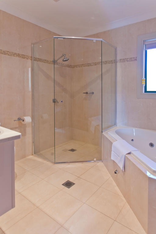 Wagga Wagga Beach Caravan Park Hotel Стая снимка